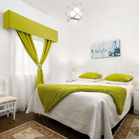 Casa Morais Bed & Breakfast Odeceixe Exterior photo
